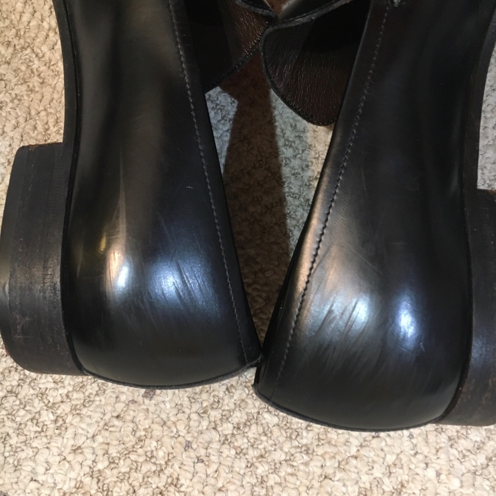 SOLD!!’ Salvatore Ferragamo Leather Loafers. - Picture 12 of 13